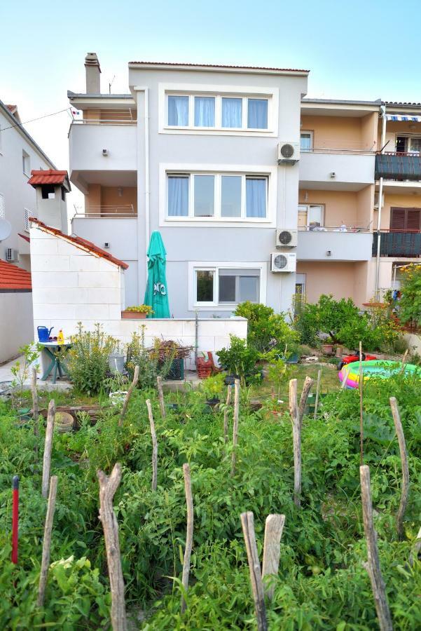 Red Rose Apartament